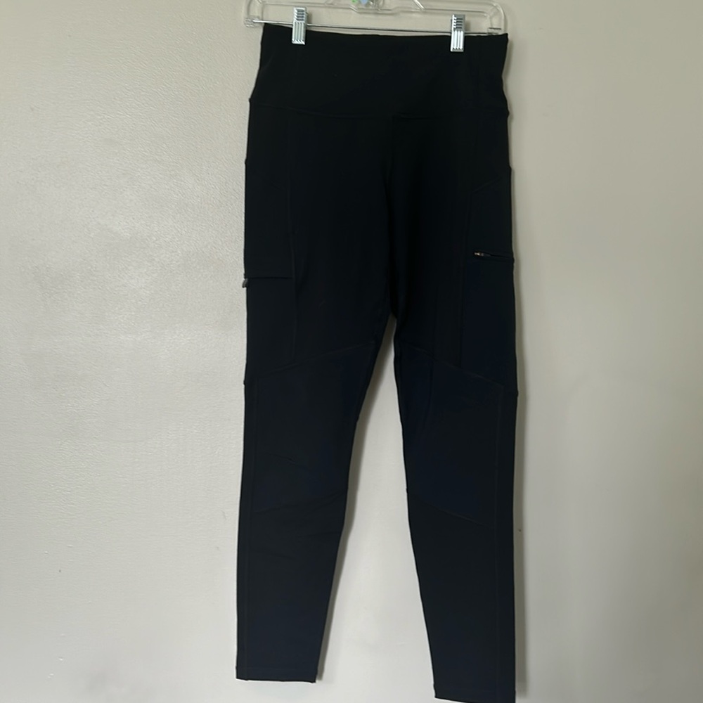 Prana NWT women’s Rockland leggings size medium in excellent condition